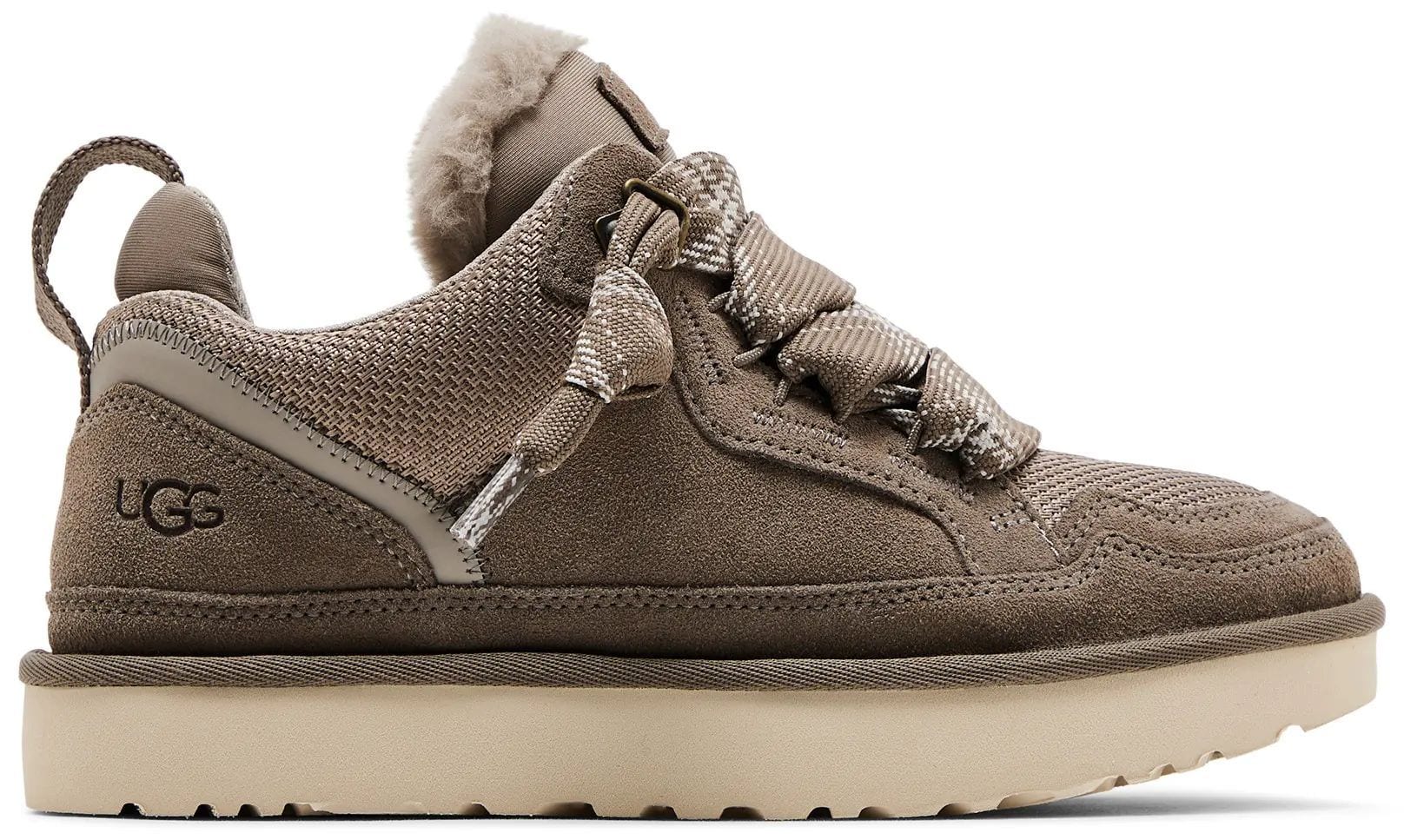 Lowmel Trainer Smoke Plume