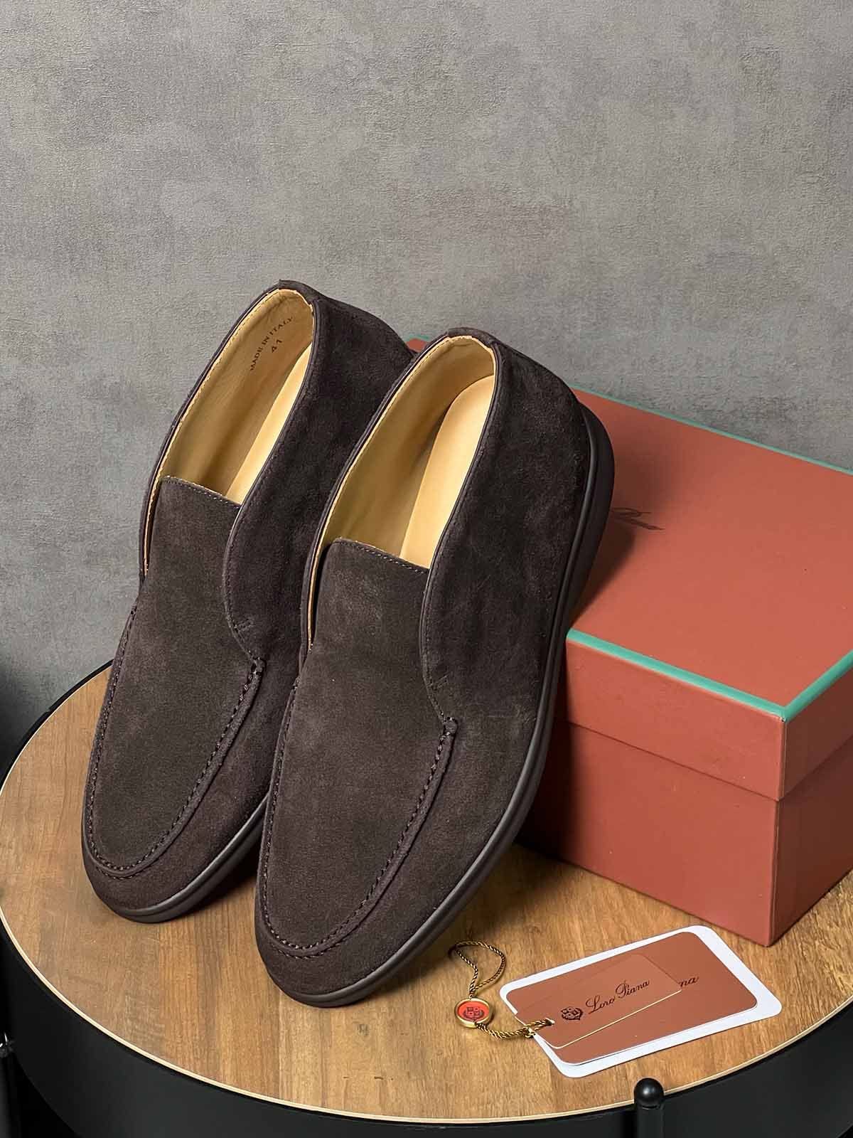 Loro Piana Лоферы высокие из замши Коричневый