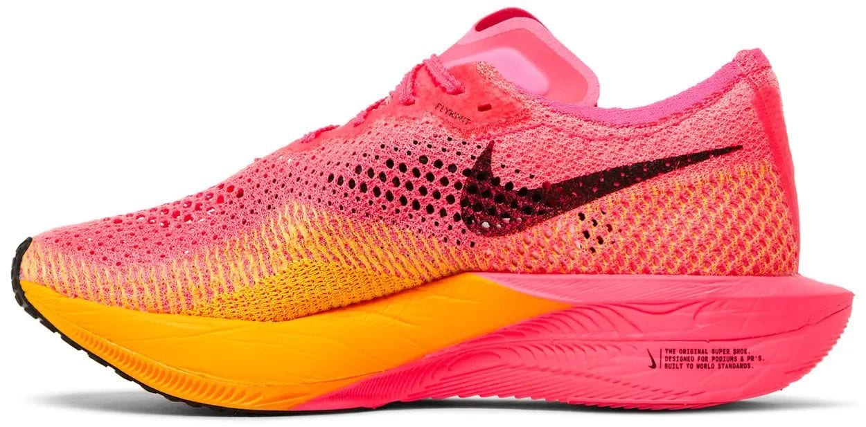 NIKE ZoomX VaporFly Hyper Pink