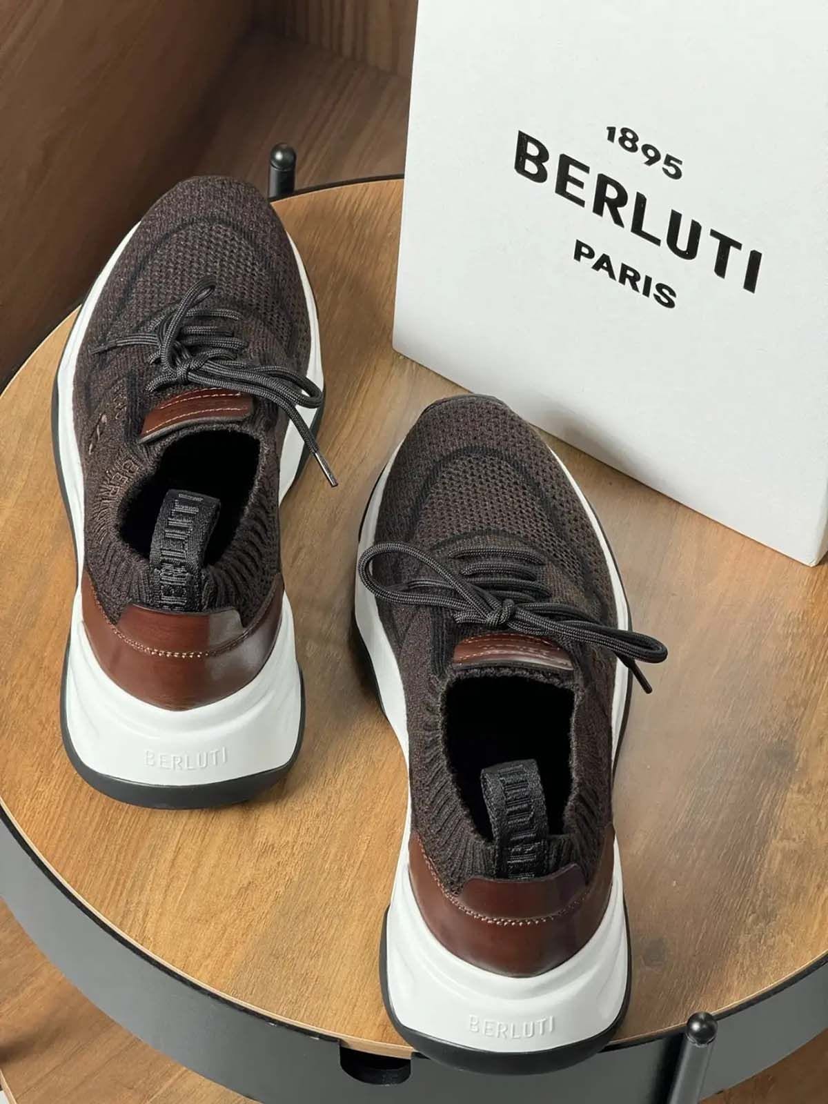 Berluti Кроссовки из текстиля Коричневый
