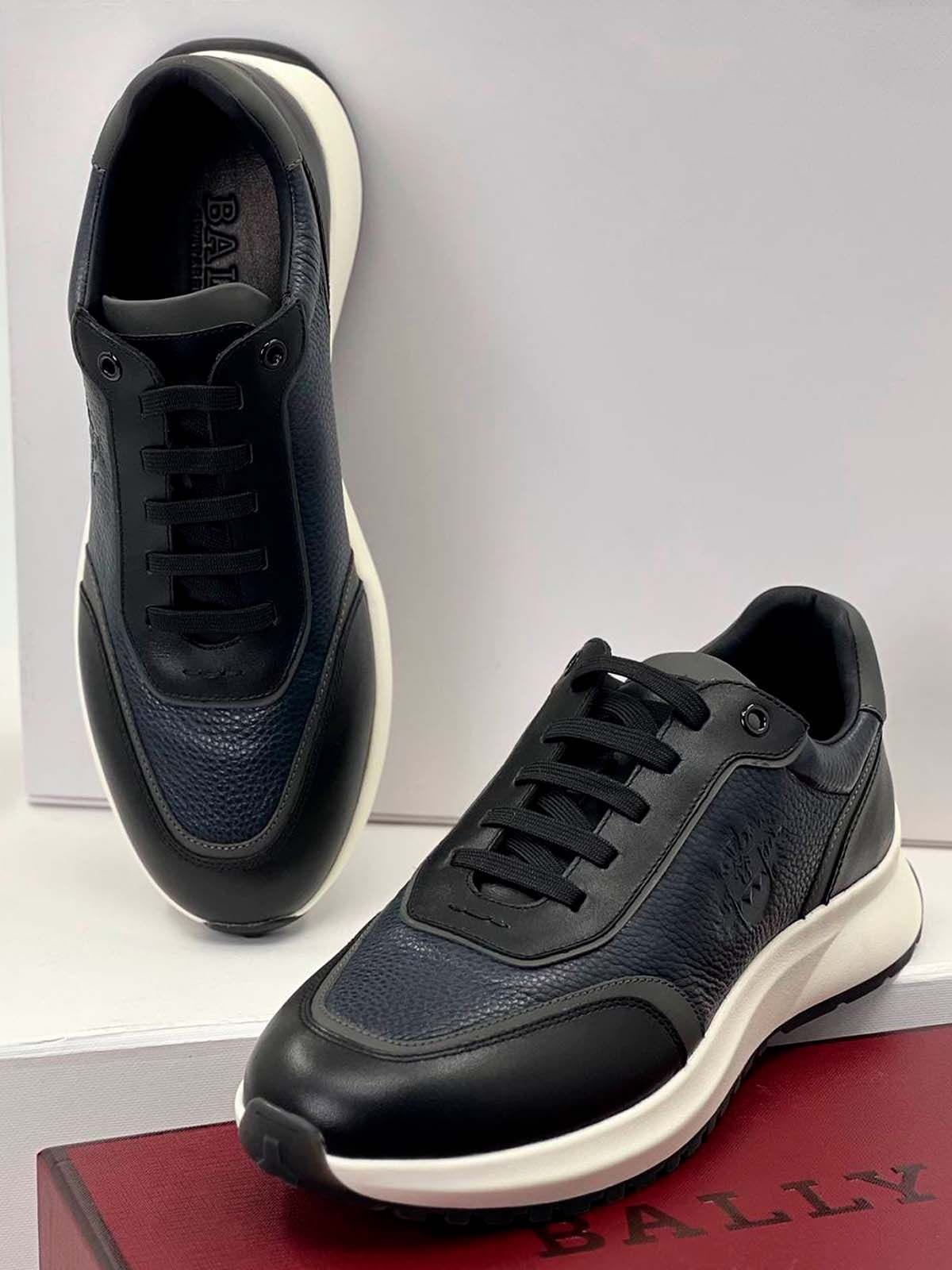 Bally Кроссовки из кожи Черно-синий