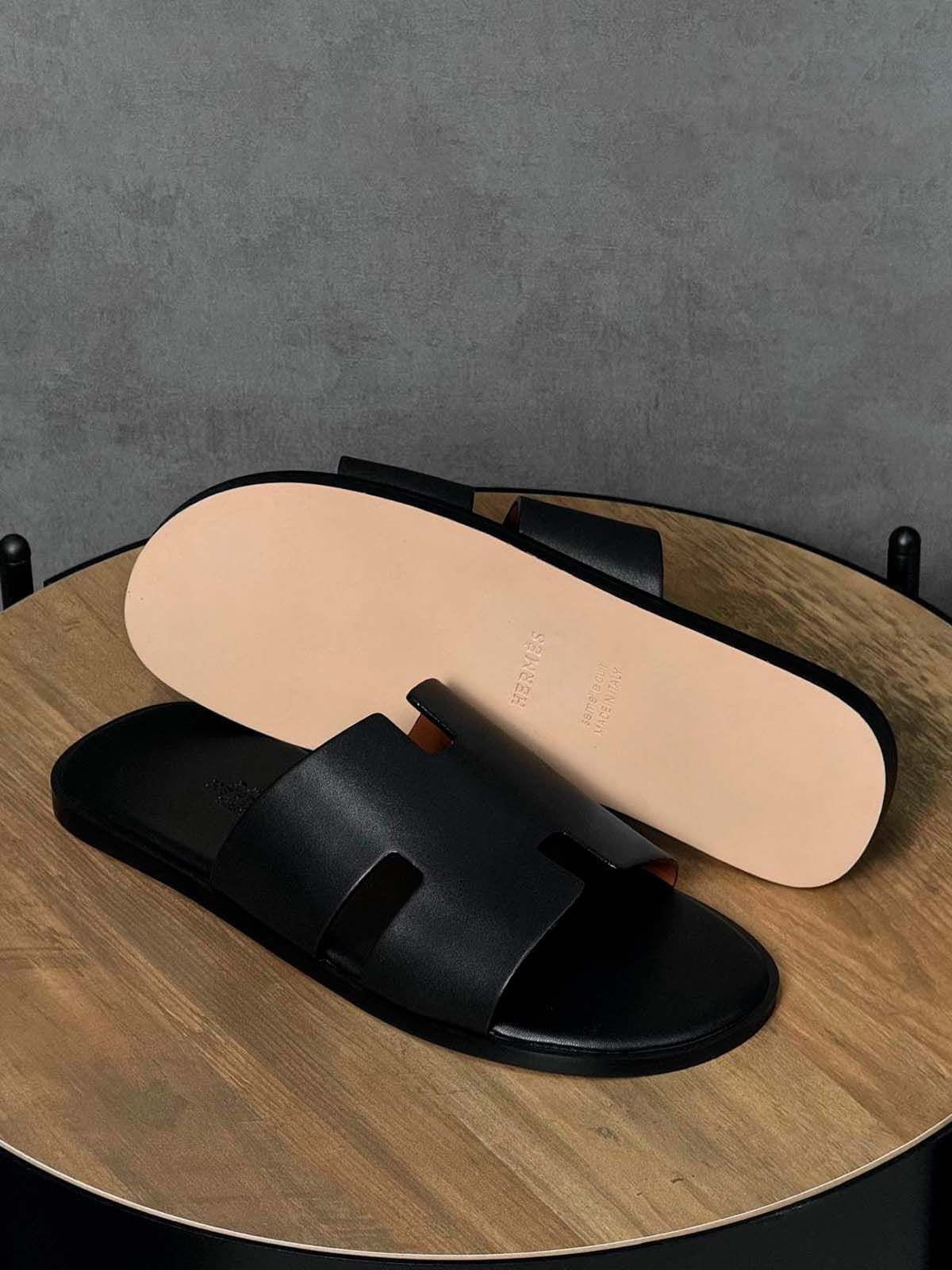 Hermes Шлепанцы из кожи Черный