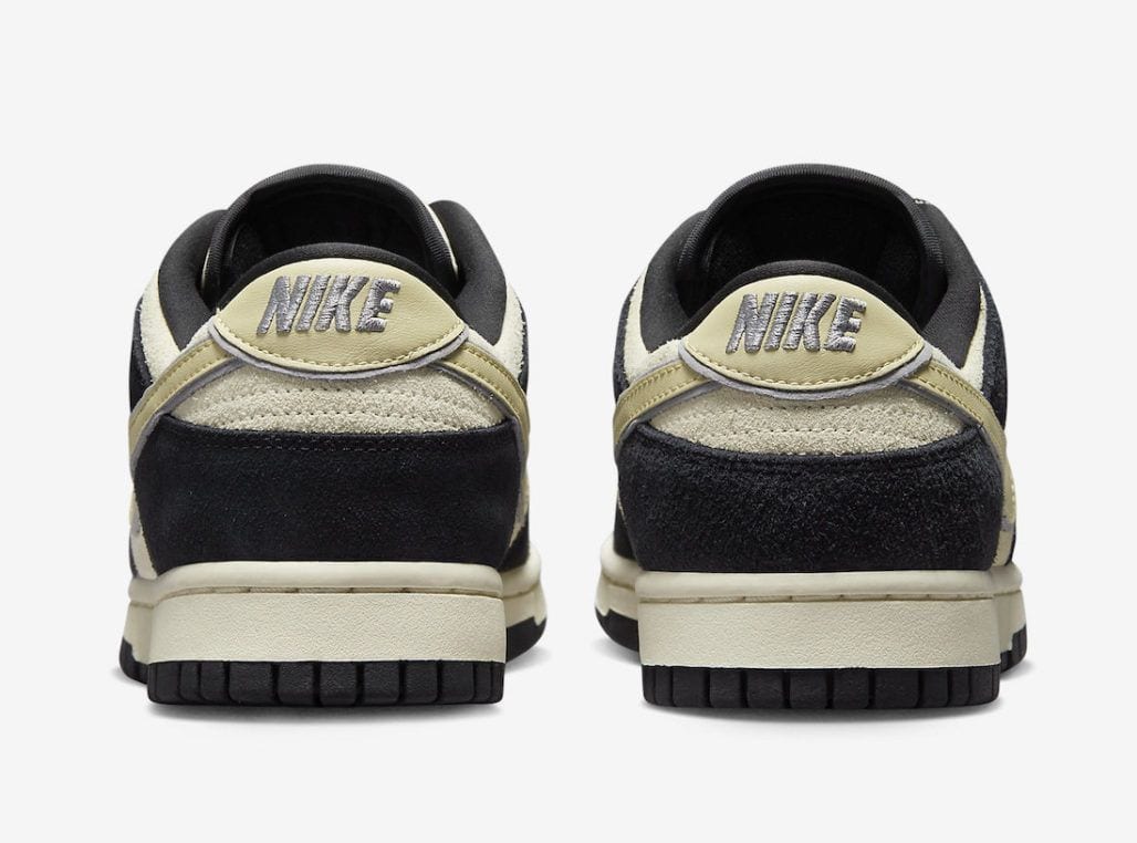 NIKE Dunk Low Black Suede